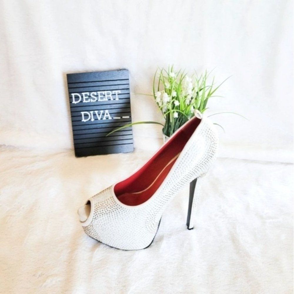 Mochi Womens Heels White 7.5 Crystal Embellished Sexy Platform Shoes